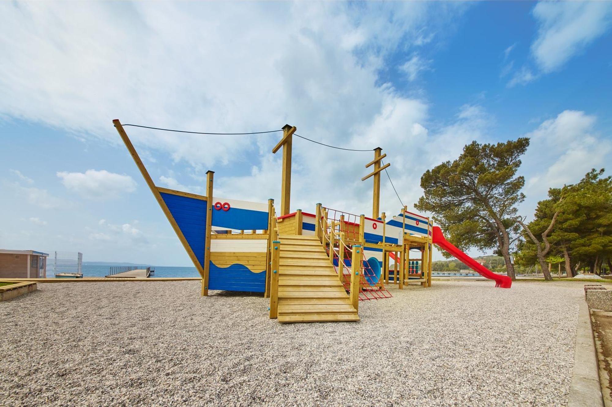 Camping Adria Ankaran - Pitches Esterno foto