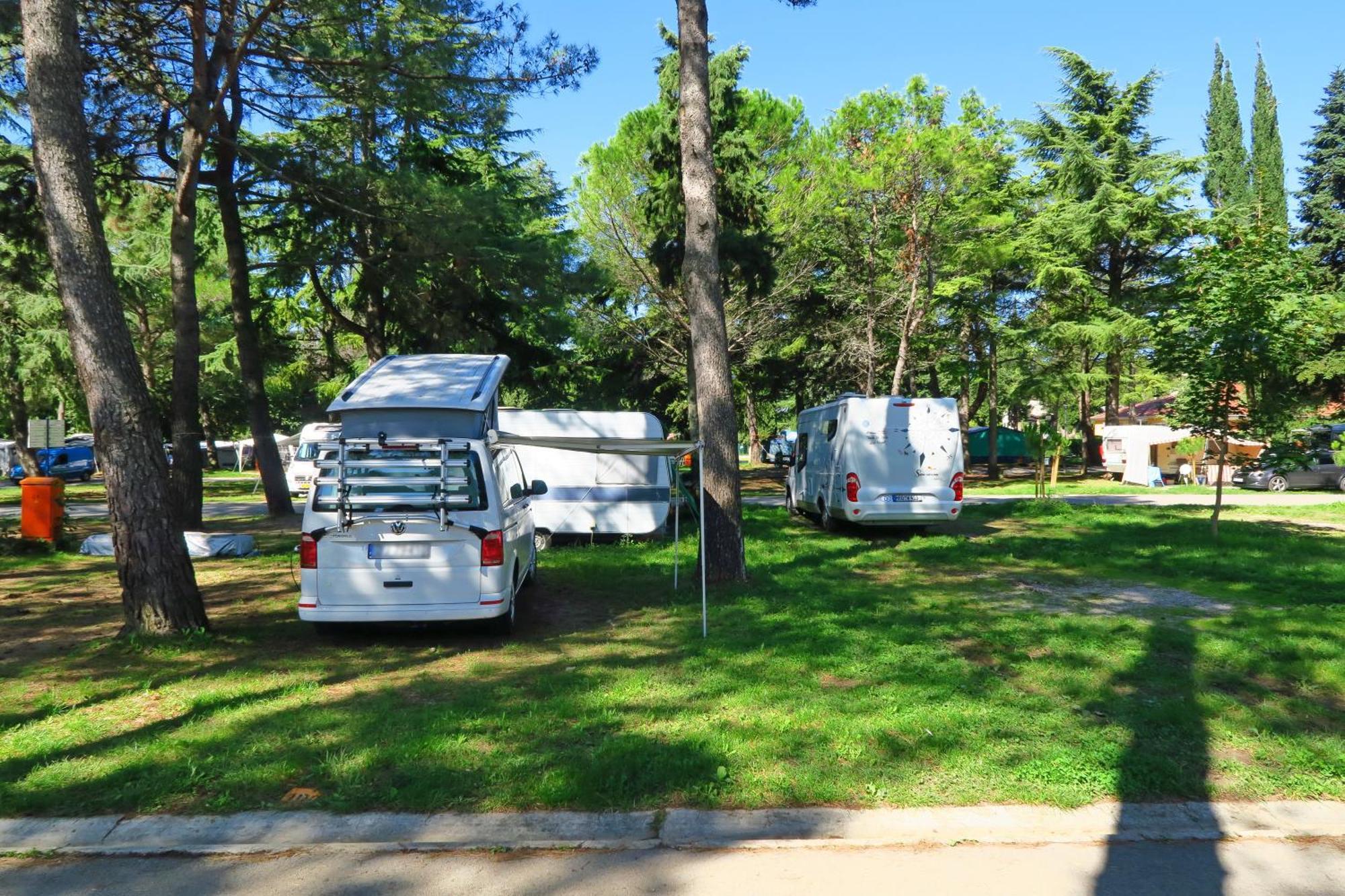 Camping Adria Ankaran - Pitches Esterno foto